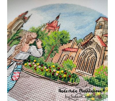 Jaki Chapel. Budapest - Travel girl cross stitch chart