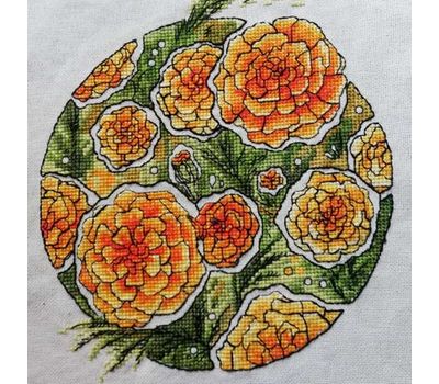 Floral round cross stitch pattern Marigold}