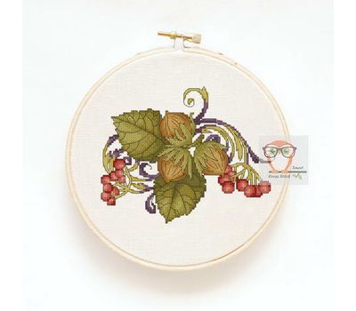 Vintage cross stitch pattern floral Three Nuts For Cinderella}